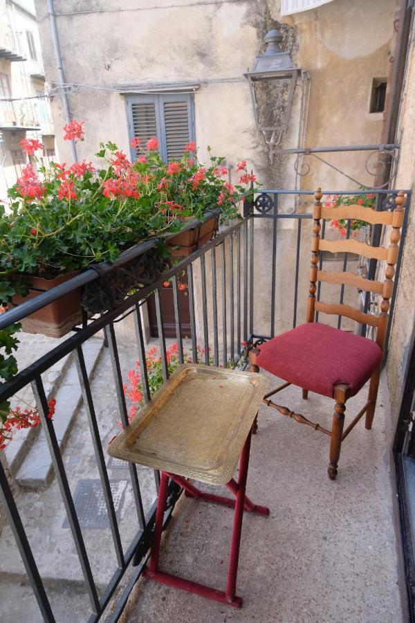 Hotel Marianna Isnello Exterior foto
