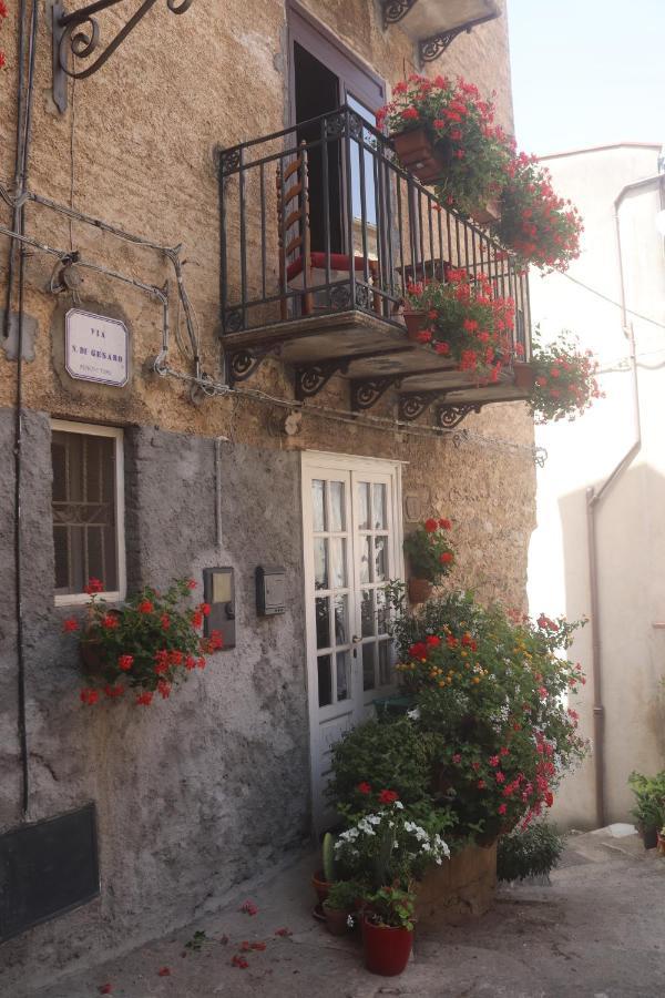 Hotel Marianna Isnello Exterior foto